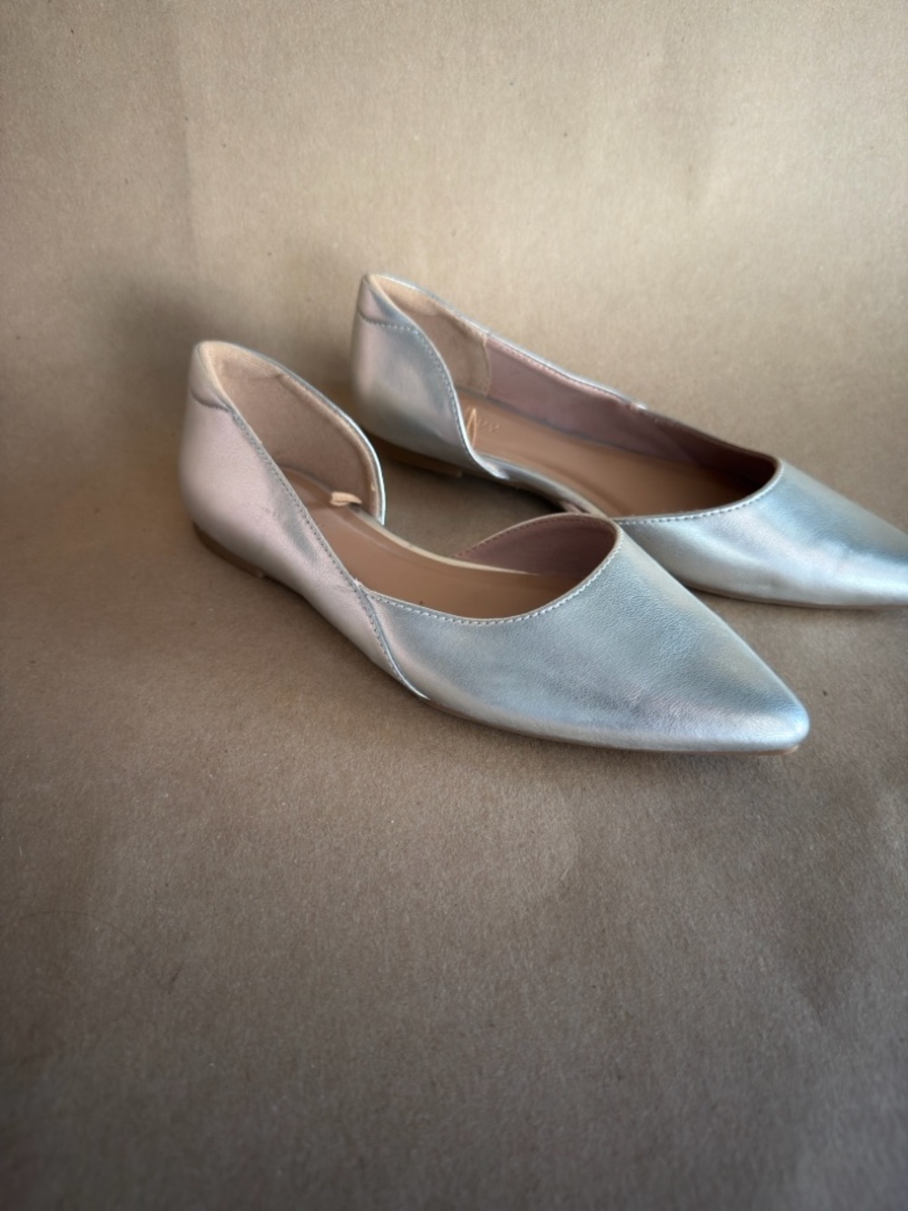 Girls Pointed D’Orsay Flats in Metallic Silver Old Navy